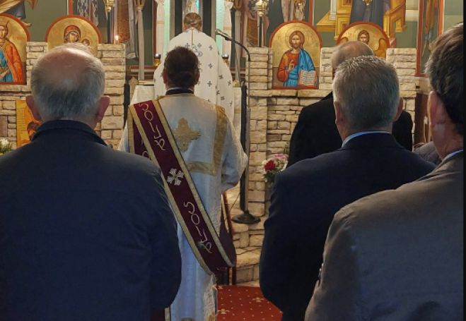 &Eta; &gamma;&iota;&omicron;&rho;&tau;ή &tau;&eta;&sigmaf; &Alpha;&gamma;ί&alpha;&sigmaf; &Beta;&alpha;&rho;&beta;ά&rho;&alpha;&sigmaf; &sigma;&tau;&alpha; &pi;&alpha;&lambda;&iota;ά &omicron;&rho;&upsilon;&chi;&epsilon;ί&alpha; &tau;&eta;&sigmaf; &Delta;&Epsilon;&Eta; &Mu;&epsilon;&gamma;&alpha;&lambda;ό&pi;&omicron;&lambda;&eta;&sigmaf; (vd)