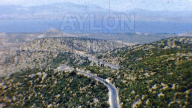 &Kappa;&alpha;&lambda;&omicron;&kappa;&alpha;ί&rho;&iota; 1966 | &Omicron;&delta;&eta;&gamma;ώ&nu;&tau;&alpha;&sigmaf; &sigma;&tau;&omicron;&nu; "&Kappa;&omega;&lambda;&omicron;&sigma;&omicron;ύ&rho;&tau;&eta;"! (vd)