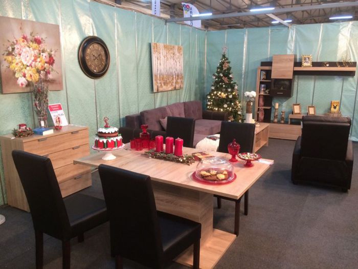 "&Epsilon;xpo": To Ά&sigma;&tau;&rho;&omicron; &Mu;ά&rho;&kappa;&epsilon;&tau; &delta;ί&nu;&epsilon;&iota; &tau;&omicron; "&pi;&alpha;&rho;ώ&nu;" ... &mu;&epsilon; &alpha;&pi;ί&sigma;&tau;&epsilon;&upsilon;&tau;&epsilon;&sigmaf; &pi;&rho;&omicron;&sigma;&phi;&omicron;&rho;έ&sigmaf;!