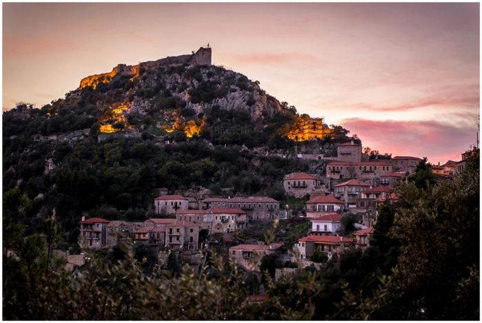 &Epsilon;&kappa;&lambda;&omicron;&gamma;έ&sigmaf; &sigma;&tau;&omicron; &Sigma;ύ&lambda;&lambda;&omicron;&gamma;&omicron; &tau;&omega;&nu; &Kappa;&alpha;&rho;&upsilon;&tau;&iota;&nu;ώ&nu; &Alpha;&theta;ή&nu;&alpha;&sigmaf; &kappa;&alpha;&iota; &Pi;&epsilon;&iota;&rho;&alpha;&iota;ά