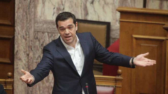 &Tau;&sigma;ί&pi;&rho;&alpha;&sigmaf;: &laquo;&Delta;&epsilon;&nu; &theta;&alpha; &epsilon;&pi;&iota;&tau;&rho;έ&psi;&omicron;&upsilon;&mu;&epsilon; &nu;&alpha; &epsilon;&pi;&iota;&sigma;&tau;&rho;έ&psi;&omicron;&upsilon;&nu; &omicron;&iota; &epsilon;&pi;&omicron;&chi;έ&sigmaf; &tau;&omega;&nu; &Gamma;&kappa;&omicron;&tau;&zeta;&alpha;&mu;ά&nu;&eta;&delta;&omega;&nu; &kappa;&alpha;&iota; &tau;&omicron;&upsilon; &tau;&rho;&iota;&kappa;ύ&kappa;&lambda;&omicron;&upsilon;&raquo; (vd)