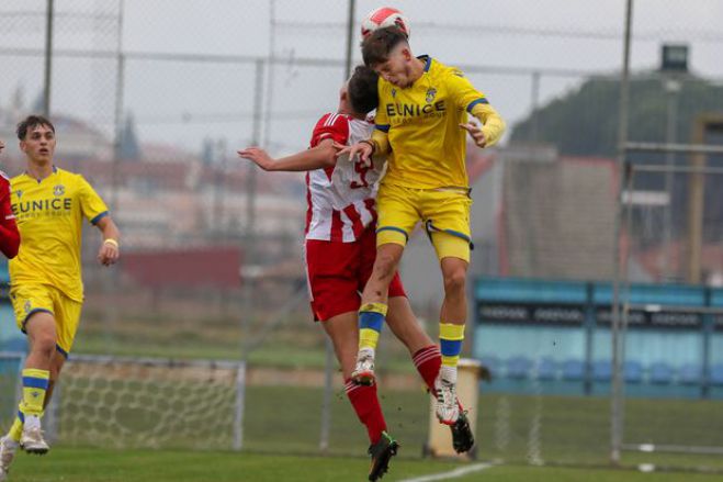 K19 &Alpha;&sigma;&tau;έ&rho;&alpha; | Ή&tau;&tau;&alpha; &alpha;&pi;ό &tau;&omicron;&nu; &Omicron;&lambda;&upsilon;&mu;&pi;&iota;&alpha;&kappa;ό &sigma;&tau;&eta;&nu; &Tau;&rho;ί&pi;&omicron;&lambda;&eta;