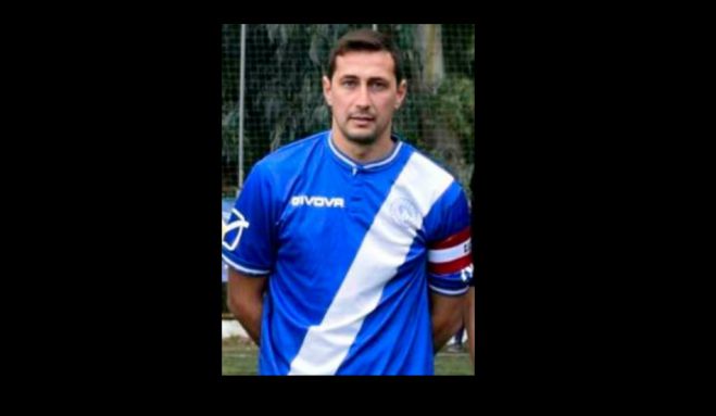 &Alpha;&pi;ό&lambda;&lambda;&omega;&nu; &Tau;&upsilon;&rho;&omicron;ύ | &Pi;&alpha;&rho;&alpha;&mu;έ&nu;&epsilon;&iota; &pi;&rho;&omicron;&pi;&omicron;&nu;&eta;&tau;ή&sigmaf; &omicron; &Nu;ί&kappa;&omicron;&sigmaf; &Pi;&alpha;&rho;&alpha;&sigma;&kappa;&epsilon;&upsilon;ά&sigmaf;