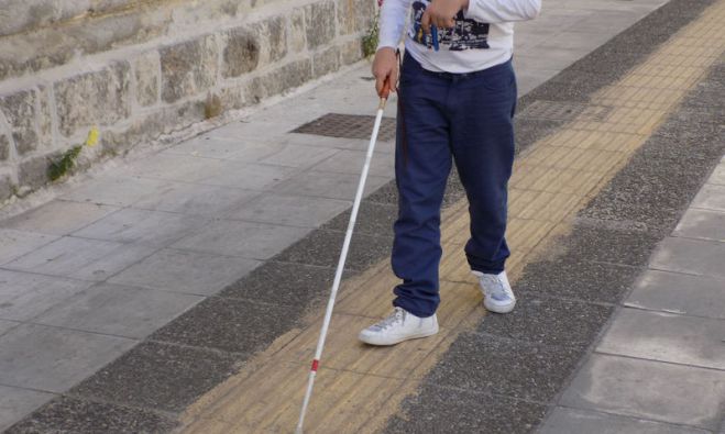 Βιωματική Δράση για την Διεθνή Ημέρα Λευκού Μπαστουνιού στο Γυμνάσιο Τεγέας
