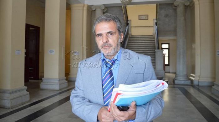 Σκουπίδια στο Τουρκοδένδρι: Ο δικηγόρος Τάσος Ψιμάρνης μιλά για την καταγγελία κατοίκων στον Εισαγγελέα (vd)
