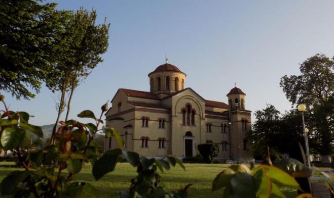 Γιορτάζει ο Ναός του Αγίου Αθανασίου Ριζών