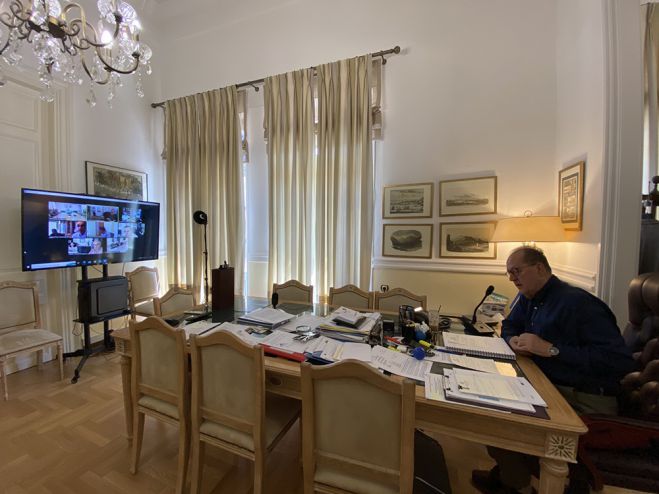 &Nu;ί&kappa;&alpha;&sigmaf;: "&Delta;&epsilon;&nu; &upsilon;&pi;ά&rho;&chi;&epsilon;&iota; &kappa;&alpha;&mu;ί&alpha; &pi;&epsilon;&rho;ί&pi;&tau;&omega;&sigma;&eta; &epsilon;&mu;&pi;&lambda;&omicron;&kappa;ή&sigmaf; &tau;&eta;&sigmaf; &Pi;&epsilon;&rho;&iota;&phi;έ&rho;&epsilon;&iota;&alpha;&sigmaf; &sigma;&tau;&alpha; &theta;έ&mu;&alpha;&tau;&alpha; &tau;&omega;&nu; &epsilon;&theta;&nu;&iota;&kappa;ώ&nu; &epsilon;&kappa;&lambda;&omicron;&gamma;ώ&nu;"