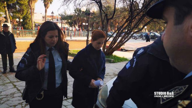 &Sigma;&tau;&omicron; &epsilon;&delta;ώ&lambda;&iota;&omicron; &tau;&eta;&sigmaf; &alpha;ί&theta;&omicron;&upsilon;&sigma;&alpha;&sigmaf; &tau;&omicron;&upsilon; &delta;&iota;&kappa;&alpha;&sigma;&tau;&eta;&rho;ί&omicron;&upsilon; &Nu;&alpha;&upsilon;&pi;&lambda;ί&omicron;&upsilon; &xi;&alpha;&nu;ά &sigma;ή&mu;&epsilon;&rho;&alpha; &eta; &laquo;&mu;&alpha;ύ&rho;&eta; &chi;ή&rho;&alpha;&raquo; &tau;&eta;&sigmaf; &Alpha;&rho;&gamma;&omicron;&lambda;ί&delta;&alpha;&sigmaf; (vd)