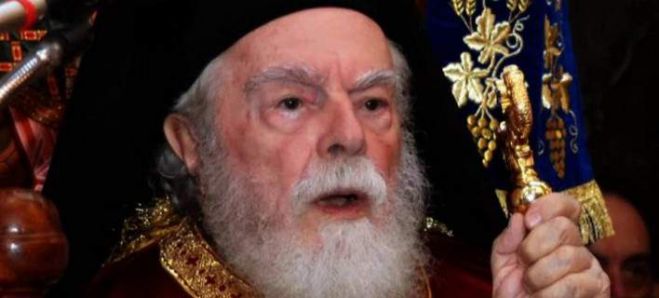 &Epsilon;&kappa;&omicron;&iota;&mu;ή&theta;&eta; &omicron; &Mu;&eta;&tau;&rho;&omicron;&pi;&omicron;&lambda;ί&tau;&eta;&sigmaf; &Mu;ά&nu;&eta;&sigmaf; &Chi;&rho;&upsilon;&sigma;ό&sigma;&tau;&omicron;&mu;&omicron;&sigmaf; - Ά&phi;&eta;&sigma;&epsilon; &tau;&eta;&nu; &tau;&epsilon;&lambda;&epsilon;&upsilon;&tau;&alpha;ί&alpha; &tau;&omicron;&upsilon; &pi;&nu;&omicron;ή &kappa;&alpha;&tau;ά &tau;&eta; &delta;&iota;ά&rho;&kappa;&epsilon;&iota;&alpha; &tau;&eta;&sigmaf; &Theta;&epsilon;ί&alpha;&sigmaf; &Lambda;&epsilon;&iota;&tau;&omicron;&upsilon;&rho;&gamma;ί&alpha;&sigmaf;