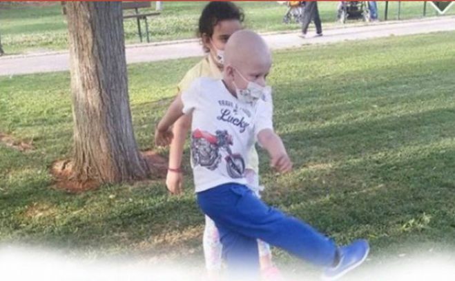 Συγκίνηση - Συγκεντρώθηκαν 455.000 δολάρια για να νοσηλευτεί ο μικρός Κωνσταντίνος στην Αμερική!
