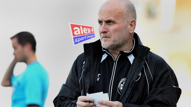 &Tau;&rho;. &Sigma;&omega;&tau;&eta;&rho;ό&pi;&omicron;&upsilon;&lambda;&omicron;&sigmaf;: "&Sigma;&tau;&omicron;&nu; &Pi;&alpha;&nu;&alpha;&rho;&kappa;&alpha;&delta;&iota;&kappa;ό &theta;έ&lambda;&omicron;&upsilon;&mu;&epsilon; &nu;&alpha; &kappa;ά&nu;&omicron;&upsilon;&mu;&epsilon; restart &sigma;&tau;&omicron; &Lambda;&epsilon;&omega;&nu;ί&delta;&iota;&omicron;" (ή&chi;&omicron;&sigmaf;)