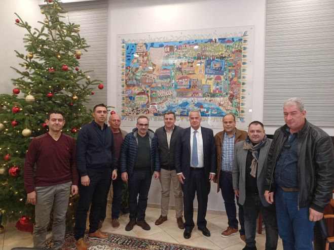 Ά&sigma;&tau;&rho;&omicron;&sigmaf; | &Sigma;&tau;&omicron; &Delta;&eta;&mu;&alpha;&rho;&chi;&epsilon;ί&omicron; &omicron; &Upsilon;&pi;&omicron;&upsilon;&rho;&gamma;ό&sigmaf; &Epsilon;&sigma;&omega;&tau;&epsilon;&rho;&iota;&kappa;ώ&nu;, &Mu;ά&kappa;&eta;&sigmaf; &Beta;&omicron;&rho;ί&delta;&eta;&sigmaf; (&epsilon;&iota;&kappa;ό&nu;&epsilon;&sigmaf;)