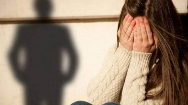 Αρκαδία | Η αστυνομία συνέλαβε 50χρονο μετά από βιντεοκλήση με ανήλικη κόρη - Δικογραφία για προσβολή της γενετήσιας αξιοπρέπειας