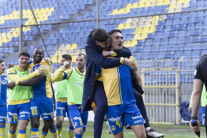 &Eta; &alpha;&pi;&omicron;&sigma;&tau;&omicron;&lambda;ή &tau;&omicron;&upsilon; &Alpha;&sigma;&tau;έ&rho;&alpha; &gamma;&iota;&alpha; &tau;&omicron; &kappa;&rho;ί&sigma;&iota;&mu;&omicron; &mu;&alpha;&tau;&sigmaf; &sigma;&tau;&iota;&sigmaf; &Sigma;έ&rho;&rho;&epsilon;&sigmaf;!