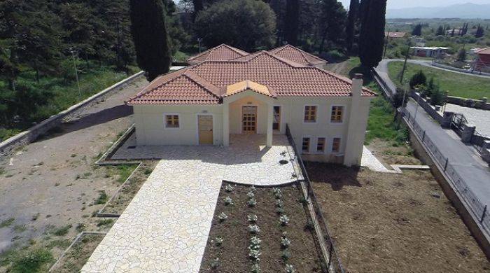 &Delta;&omega;&rho;&epsilon;ά&nu; &phi;&iota;&lambda;&omicron;&xi;&epsilon;&nu;ί&alpha; &pi;&alpha;&iota;&delta;&iota;ώ&nu; &sigma;&tau;&omicron; &nu;έ&omicron; &pi;&alpha;&iota;&delta;&iota;&kappa;ό &sigma;&tau;&alpha;&theta;&mu;ό &tau;&eta;&sigmaf; &Mu;&eta;&tau;&rho;ό&pi;&omicron;&lambda;&eta;&sigmaf; &sigma;&tau;&eta;&nu; &Tau;&rho;ί&pi;&omicron;&lambda;&eta;!