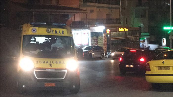 Κορωνοϊός | Αγωνία για ύποπτο κρούσμα που μεταφέρθηκε στο «Αττικόν»