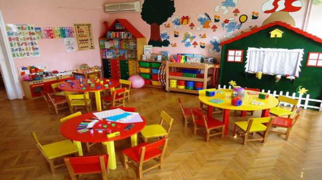 &Kappa;&alpha;&nu;έ&nu;&alpha; &pi;&alpha;&iota;&delta;ί &delta;&epsilon;&nu; &theta;&alpha; &mu;&epsilon;ί&nu;&epsilon;&iota; &epsilon;&kappa;&tau;ό&sigmaf; &pi;&alpha;&iota;&delta;&iota;&kappa;ώ&nu; &sigma;&tau;&alpha;&theta;&mu;ώ&nu; &tau;&eta;&nu; &epsilon;&pi;ό&mu;&epsilon;&nu;&eta; &chi;&rho;&omicron;&nu;&iota;ά!