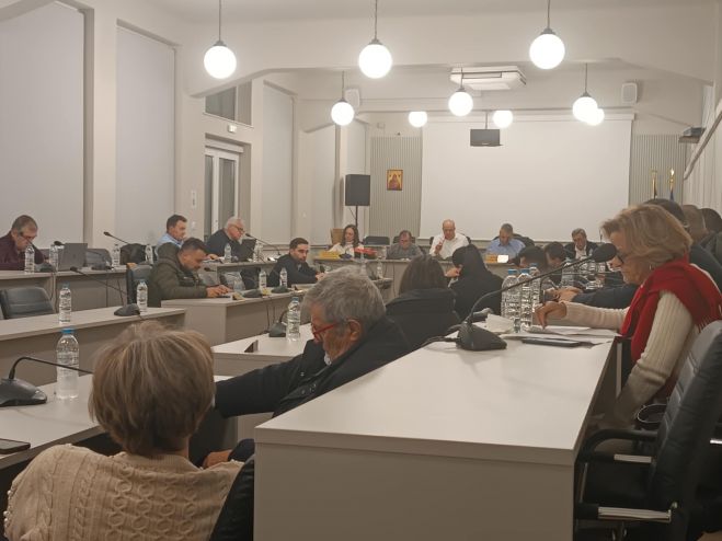 &Delta;&iota;&pi;&lambda;ή &sigma;&upsilon;&nu;&epsilon;&delta;&rho;ί&alpha;&sigma;&eta; &tau;&eta; &Delta;&epsilon;&upsilon;&tau;έ&rho;&alpha; &sigma;&tau;&omicron; &delta;&eta;&mu;&omicron;&tau;&iota;&kappa;ό &sigma;&upsilon;&mu;&beta;&omicron;ύ&lambda;&iota;&omicron; &Tau;&rho;ί&pi;&omicron;&lambda;&eta;&sigmaf; (23.3.2026)