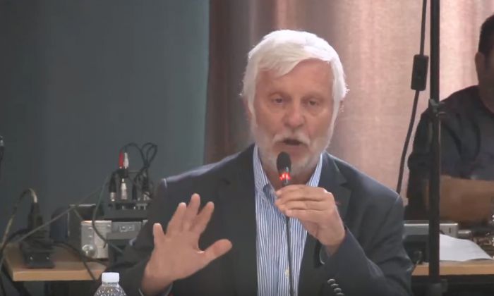 Τατούλης σε Νίκα: &quot;Δεν κέρδισες τις εκλογές, σε φέρανε στην Περιφέρεια&quot; (vd)