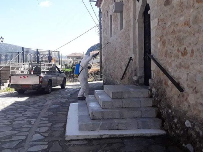 &Sigma;&upsilon;&nu;&epsilon;&chi;ί&zeta;&omicron;&nu;&tau;&alpha;&iota; &omicron;&iota; &alpha;&pi;&omicron;&lambda;&upsilon;&mu;ά&nu;&sigma;&epsilon;&iota;&sigmaf; &sigma;&tau;&eta; &Beta;ό&rho;&epsilon;&iota;&alpha; &Kappa;&upsilon;&nu;&omicron;&upsilon;&rho;ί&alpha; (&epsilon;&iota;&kappa;ό&nu;&epsilon;&sigmaf;)