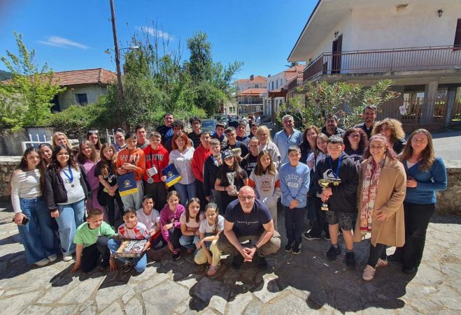&Lambda;&epsilon;&beta;ί&delta;&iota; | &Omicron;&lambda;&omicron;&kappa;&lambda;&eta;&rho;ώ&theta;&eta;&kappa;&epsilon; &mu;&epsilon; &epsilon;&pi;&iota;&tau;&upsilon;&chi;ί&alpha; &tau;&omicron; &delta;&iota;ή&mu;&epsilon;&rho;&omicron; &laquo;&Sigma;&epsilon;&mu;&iota;&nu;ά&rho;&iota;&omicron; &Sigma;&tau;&rho;&alpha;&tau;&eta;&gamma;&iota;&kappa;ή&sigmaf; &kappa;&alpha;&iota; &Delta;&epsilon;&xi;&iota;&omicron;&tau;ή&tau;&omega;&nu;&raquo; &mu;έ&sigma;&omega; &tau;&omicron;&upsilon; &epsilon;&pi;&iota;&tau;&rho;&alpha;&pi;έ&zeta;&iota;&omicron;&upsilon; &pi;&alpha;&iota;&chi;&nu;&iota;&delta;&iota;&omicron;ύ Stratego