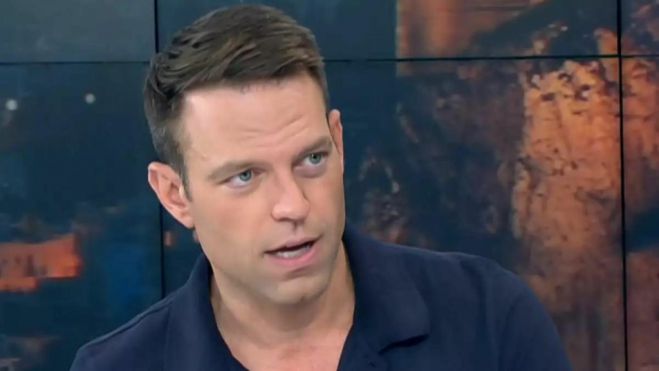 &Kappa;&alpha;&sigma;&sigma;&epsilon;&lambda;ά&kappa;&eta;&sigmaf;: "&Theta;&alpha; &pi;ά&omega; &sigma;ύ&nu;&tau;&omicron;&mu;&alpha; &sigma;&tau;&rho;&alpha;&tau;ό -&ldquo;&Theta;έ&lambda;&omega;  &pi;&alpha;&rho;&alpha;&mu;&epsilon;&theta;ό&rho;&iota;&omicron;&rdquo;!"