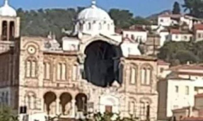 &Sigma;&epsilon;&iota;&sigma;&mu;ό&sigmaf; - &Sigma;ά&mu;&omicron;&sigmaf; | Έ&pi;&epsilon;&sigma;&epsilon; &epsilon;&kappa;&kappa;&lambda;&eta;&sigma;ί&alpha; &ndash; &Eta; &theta;ά&lambda;&alpha;&sigma;&sigma;&alpha; &beta;&gamma;ή&kappa;&epsilon; &sigma;&tau;&eta; &sigma;&tau;&epsilon;&rho;&iota;ά (vd)