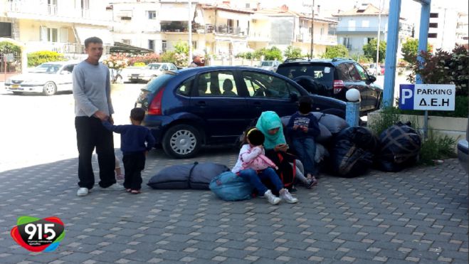 Οι πρώτοι πρόσφυγες έφτασαν στην Τρίπολη (vd)