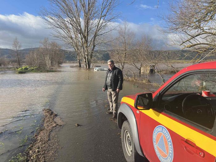 &Kappa;&omicron;ύ&rho;&omicron;&sigmaf; &kappa;&alpha;&iota; &Omicron;&iota;&kappa;&omicron;&nu;&omicron;&mu;ό&pi;&omicron;&upsilon;&lambda;&omicron;&sigmaf; &sigma;&epsilon; &pi;&epsilon;&rho;&iota;&omicron;&chi;έ&sigmaf; &pi;&omicron;&upsilon; &epsilon;&pi;&lambda;ή&gamma;&eta;&sigma;&alpha;&nu; &alpha;&pi;ό &tau;&eta;&nu; &kappa;&alpha;&kappa;&omicron;&kappa;&alpha;&iota;&rho;ί&alpha; | &Pi;&rho;&omicron;&sigma;&omicron;&chi;ή &sigma;&tau;&omicron;&upsilon;&sigmaf; &omicron;&delta;&eta;&gamma;&omicron;ύ&sigmaf; &pi;&omicron;&upsilon; &kappa;&iota;&nu;&omicron;ύ&nu;&tau;&alpha;&iota; &sigma;&tau;&omicron; &delta;&rho;ό&mu;&omicron; &pi;&rho;&omicron;&sigmaf; &tau;&eta; &lambda;ί&mu;&nu;&eta; &Tau;ά&kappa;&alpha;