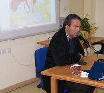 &Theta;&epsilon;&omega;&rho;ί&alpha; &Omicron;&mu;ά&delta;&omega;&nu; &kappa;&alpha;&iota; &Omicron;&lambda;&iota;&kappa;ή &Pi;&rho;&omicron;&sigma;έ&gamma;&gamma;&iota;&sigma;&eta;