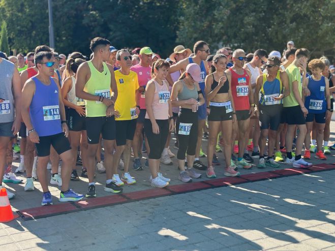 200 δρομείς τίμησαν τον 26ο Κολοκοτρώνειο Δρόμο στην Τρίπολη (εικόνες)