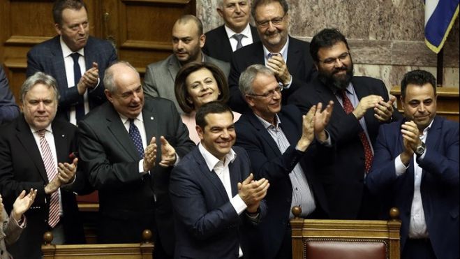 Ψήφος εμπιστοσύνης στην κυβέρνηση Τσίπρα με 153 «ναι»