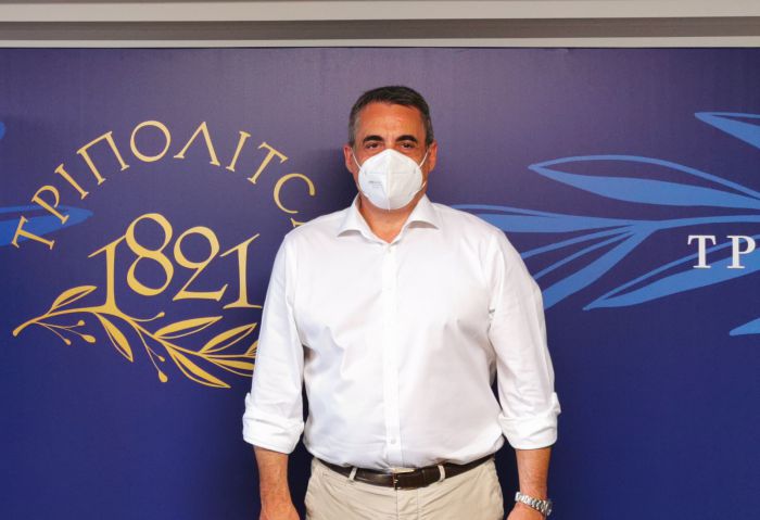 &Kappa;ώ&sigma;&tau;&alpha;&sigmaf; &Tau;&zeta;&iota;&omicron;ύ&mu;&eta;&sigmaf;: "&Sigma;&upsilon;&gamma;&chi;&alpha;&rho;&eta;&tau;ή&rho;&iota;&alpha; &sigma;&epsilon; ό&lambda;&epsilon;&sigmaf; &kappa;&alpha;&iota; ό&lambda;&omicron;&upsilon;&sigmaf;. &Pi;ά&nu;&tau;&alpha; &psi;&eta;&lambda;ά"