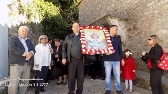 Η γιορτή του Ναού Ζωοδόχου Πηγής στο χωριό Σέρβου (εικόνες)