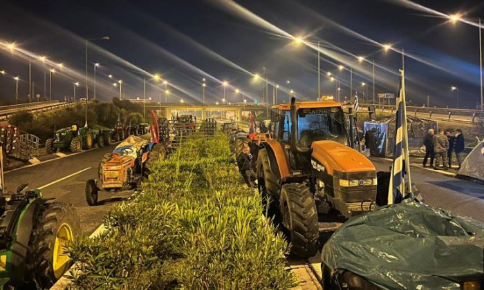 &Alpha;&gamma;&rho;ό&tau;&epsilon;&sigmaf; &Mu;&epsilon;&sigma;&sigma;&eta;&nu;ί&alpha;&sigmaf; | &Alpha;&pi;&omicron;&chi;ώ&rho;&eta;&sigma;&alpha;&nu; &alpha;&pi;ό &tau;&omicron; &mu;&pi;&lambda;ό&kappa;&omicron; &tau;&eta;&sigmaf; &Theta;&omicron;&upsilon;&rho;ί&alpha;&sigmaf; &mu;&epsilon;&tau;ά &alpha;&pi;ό έ&nu;&alpha;&nu; &mu;ή&nu;&alpha; &kappa;&iota;&nu;&eta;&tau;&omicron;&pi;&omicron;&iota;ή&sigma;&epsilon;&omega;&nu;