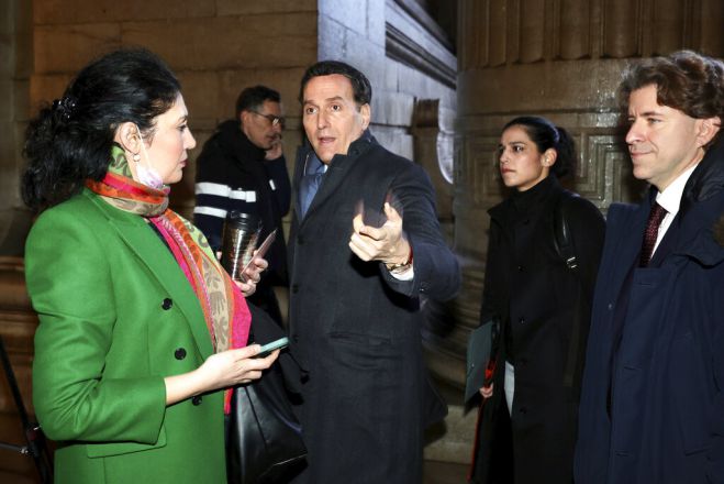 Qatargate | &Tau;&omicron; &beta;&rho;ά&delta;&upsilon; &eta; &alpha;&pi;ό&phi;&alpha;&sigma;&eta; &gamma;&iota;&alpha; &tau;&eta;&nu; &Epsilon;ύ&alpha; &Kappa;&alpha;ϊ&lambda;ή &ndash; &ldquo;&Epsilon;ί&nu;&alpha;&iota; &alpha;&theta;ώ&alpha;&rdquo; &lambda;έ&nu;&epsilon; &omicron;&iota; &delta;&iota;&kappa;&eta;&gamma;ό&rho;&omicron;&iota; &tau;&eta;&sigmaf;