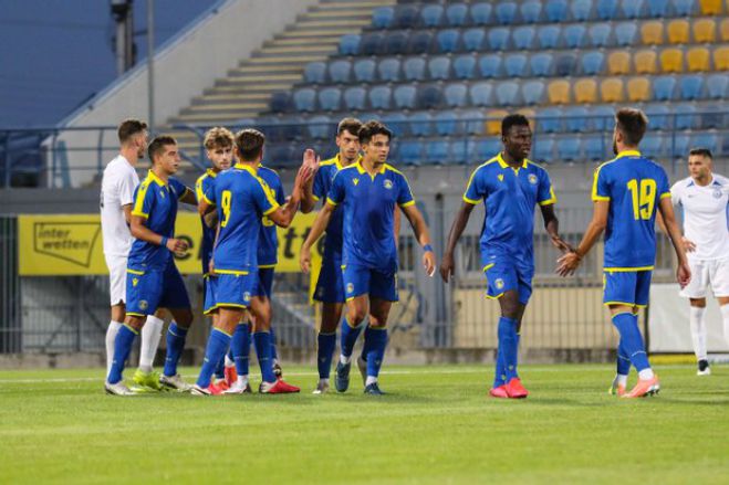 &Nu;έ&alpha; &phi;&iota;&lambda;&iota;&kappa;ή &nu;ί&kappa;&eta; &gamma;&iota;&alpha; &tau;&omicron;&nu; &Alpha;&sigma;&tau;έ&rho;&alpha; - &Sigma;&kappa;ό&rho;&epsilon;&rho; &omicron; &Tau;&zeta;ί&mu;&alpha;&sigmaf; (&epsilon;&iota;&kappa;ό&nu;&epsilon;&sigmaf;)