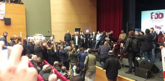 ΓΣΕΕ | Ξύλο στις 3:00 τα ξημερώματα σε συνέδριο της Ρόδου - 4 τραυματίες (vd)