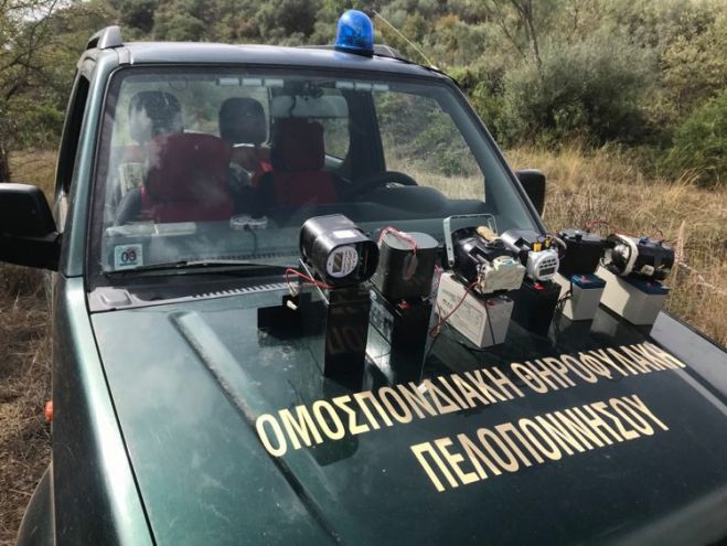 "&Kappa;&rho;ά&chi;&tau;&epsilon;&sigmaf;" &epsilon;&nu;&tau;ό&pi;&iota;&sigma;&alpha;&nu; &omicron;&iota; &Theta;&eta;&rho;&omicron;&phi;ύ&lambda;&alpha;&kappa;&epsilon;&sigmaf; &sigma;&tau;&eta;&nu; &Pi;&epsilon;&lambda;&omicron;&pi;ό&nu;&nu;&eta;&sigma;&omicron;