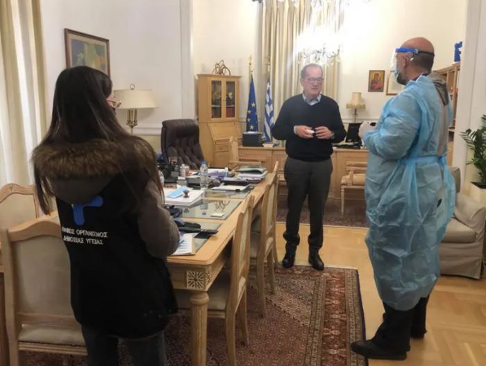 &Tau;&alpha; &alpha;&pi;&omicron;&tau;&epsilon;&lambda;έ&sigma;&mu;&alpha;&tau;&alpha; &tau;&omega;&nu; test covid &sigma;&tau;&eta;&nu; &Pi;&epsilon;&rho;&iota;&phi;έ&rho;&epsilon;&iota;&alpha; &Pi;&epsilon;&lambda;&omicron;&pi;&omicron;&nu;&nu;ή&sigma;&omicron;&upsilon;