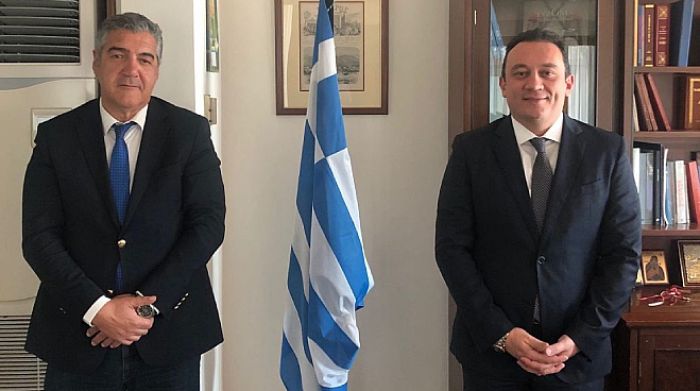 &Tau;&omicron; &phi;&upsilon;&sigma;&iota;&kappa;ό &alpha;έ&rho;&iota;&omicron; &sigma;&tau;&eta;&nu; &Alpha;&rho;&kappa;&alpha;&delta;ί&alpha; | Ό,&tau;&iota; &upsilon;&pi;&omicron;&sigma;&chi;έ&theta;&eta;&kappa;&epsilon;, &tau;&omicron; έ&kappa;&alpha;&nu;&epsilon; &pi;&rho;ά&xi;&eta; &omicron; &Beta;&lambda;ά&sigma;&eta;&sigmaf; ... &kappa;&iota; &alpha;&upsilon;&tau;ό &epsilon;ί&nu;&alpha;&iota; &mu;ό&nu;&omicron; &eta; &alpha;&rho;&chi;ή!
