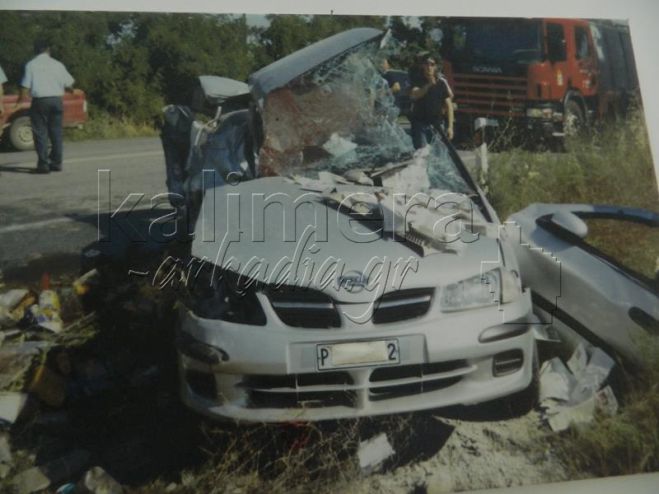 Τροχαία ατυχήματα που έχουν προκληθεί από τη χρήση κινητού στην οδήγηση ...