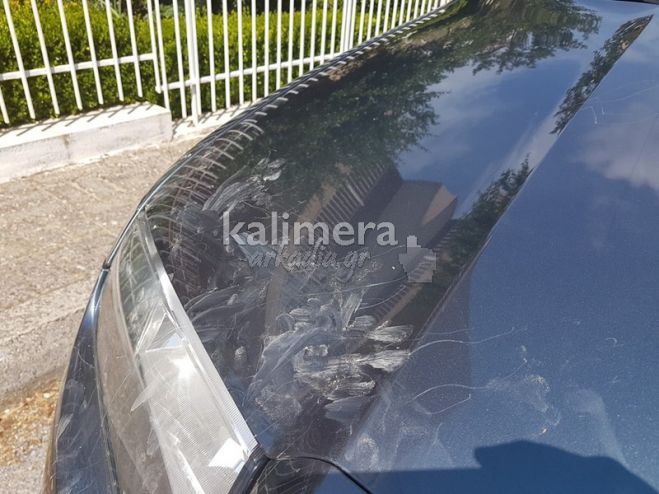 Καταγγελία για ζημιές σε αυτοκίνητο στην Τρίπολη - Τι αναφέρει συμπολίτης προς την Αστυνομία! (εικόνες)