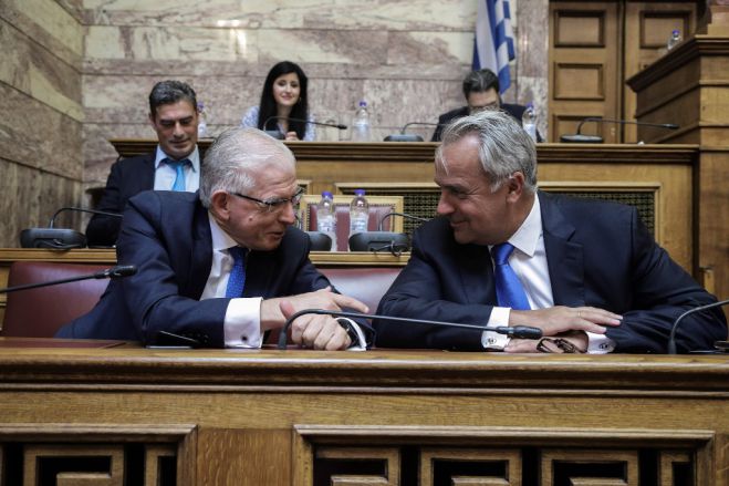 &Tau;&eta;&nu; &Tau;&epsilon;&tau;ά&rho;&tau;&eta; 12 &Alpha;&upsilon;&gamma;&omicron;ύ&sigma;&tau;&omicron;&upsilon; &eta; &epsilon;&xi;ό&phi;&lambda;&eta;&sigma;&eta; &tau;&omega;&nu; &omicron;&phi;&epsilon;&iota;&lambda;ώ&nu; &tau;&omicron;&upsilon; &Epsilon;&Lambda;&Gamma;&Alpha;