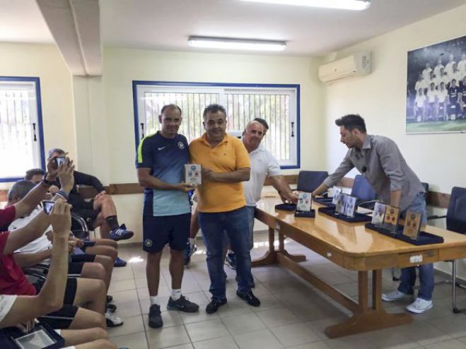 UEFA PRO: &Tau;&iota;&mu;ή&theta;&eta;&kappa;&epsilon; &sigma;&tau;&eta; &Rho;ό&delta;&omicron; &omicron; &Sigma;&tau;ά&iota;&kappa;&omicron;&sigmaf; &Beta;&epsilon;&rho;&gamma;έ&tau;&eta;&sigmaf;