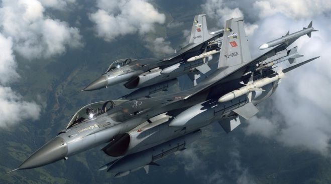 &Delta;&epsilon;&nu; &sigma;έ&beta;&epsilon;&tau;&alpha;&iota; &tau;ί&pi;&omicron;&tau;&alpha; &eta; &tau;&omicron;&upsilon;&rho;&kappa;ί&alpha; - &Pi;&rho;&omicron;&kappa;&alpha;&lambda;&epsilon;ί &Pi;&alpha;&sigma;&chi;&alpha;&lambda;&iota;ά&tau;&iota;&kappa;&alpha; &mu;&epsilon; &pi;&tau;ή&sigma;&epsilon;&iota;&sigmaf; &pi;ά&nu;&omega; &alpha;&pi;ό &tau;&omicron; &Alpha;&iota;&gamma;&alpha;ί&omicron;