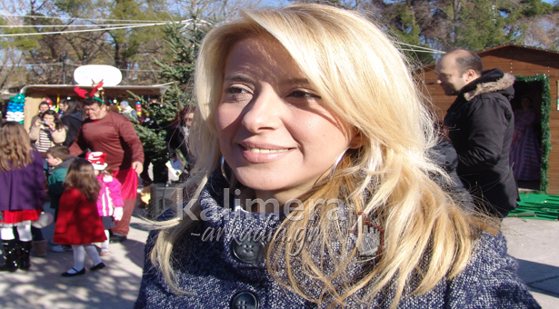 &Eta; &Phi;&alpha;ί&eta; &Pi;&epsilon;&tau;&rho;ά&kappa;&eta; &mu;&iota;&lambda;ά &gamma;&iota;&alpha; &tau;&omicron; &laquo;&Chi;&omega;&rho;&iota;ό &tau;&omega;&nu; &Chi;&rho;&iota;&sigma;&tau;&omicron;&upsilon;&gamma;έ&nu;&nu;&omega;&nu;&raquo; &tau;&eta;&sigmaf; &Tau;&rho;ί&pi;&omicron;&lambda;&eta;&sigmaf; (vd)