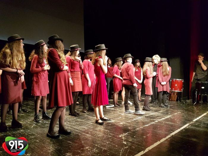 "&Kappa;&iota; &alpha;&nu; ή&sigma;&omicron;&upsilon;&nu; &epsilon;&sigma;ύ;" | &Mu;&alpha;&theta;&eta;&tau;έ&sigmaf; &alpha;&pi;ό &pi;έ&nu;&tau;&epsilon; &sigma;&chi;&omicron;&lambda;&epsilon;ί&alpha; &tau;&eta;&sigmaf; &Alpha;&rho;&kappa;&alpha;&delta;ί&alpha;&sigmaf; έ&sigma;&tau;&epsilon;&iota;&lambda;&alpha;&nu; &tau;&omicron; &delta;&iota;&kappa;ό &tau;&omicron;&upsilon;&sigmaf; &mu;ή&nu;&upsilon;&mu;&alpha; (vd)