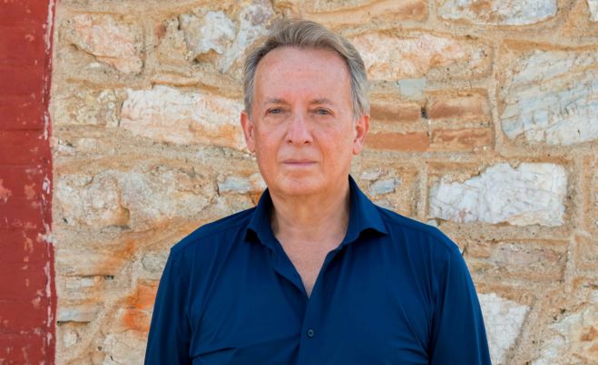 &Gamma;&iota;ώ&rho;&gamma;&omicron;&sigmaf; &Kappa;&lambda;&epsilon;&phi;&tau;&omicron;&gamma;&iota;ώ&rho;&gamma;&omicron;&sigmaf; | &Omicron; έ&rho;&omega;&tau;&alpha;&sigmaf; &epsilon;ί&nu;&alpha;&iota; &gamma;&omicron;&eta;&tau;&epsilon;&upsilon;&tau;&iota;&kappa;ό&sigmaf; ό&tau;&alpha;&nu; &kappa;&alpha;&tau;&alpha;&phi;έ&rho;&nu;&epsilon;&iota; &nu;&alpha; &upsilon;&pi;ά&rho;&xi;&epsilon;&iota; &mu;έ&sigma;&alpha; &sigma;&omicron;&upsilon;, &nu;&alpha; &alpha;&pi;&omicron;&kappa;&tau;ή&sigma;&epsilon;&iota; &zeta;&omega;ή