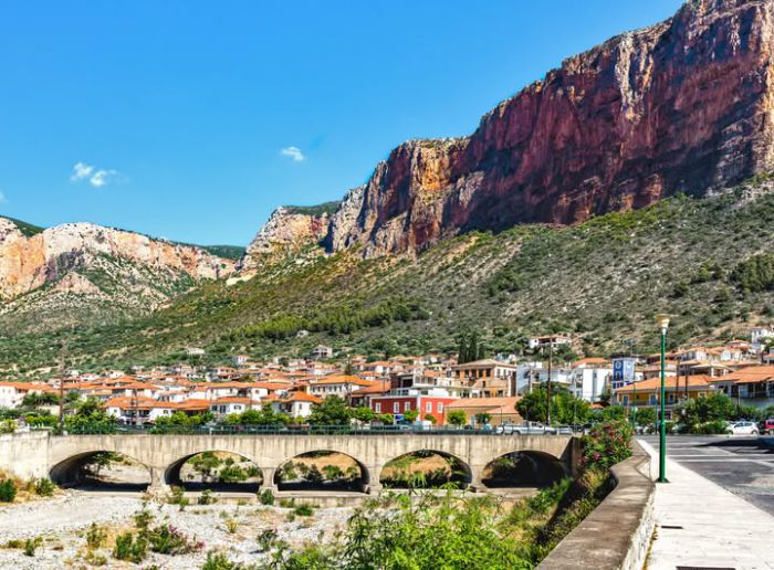 &Omicron;&Chi;&Iota; &alpha;&nu;&epsilon;&mu;&omicron;&gamma;&epsilon;&nu;&nu;ή&tau;&rho;&iota;&epsilon;&sigmaf; &sigma;&tau;&omicron;&nu; &Pi;ά&rho;&nu;&omega;&nu;&alpha; &ndash; &Tau;o Save Parnonas &sigma;&tau;έ&lambda;&nu;&epsilon;&iota; &mu;ή&nu;&upsilon;&mu;&alpha; &epsilon;&upsilon;&theta;ύ&nu;&eta;&sigmaf; &kappa;&alpha;&iota; &epsilon;&nu;ό&tau;&eta;&tau;&alpha;&sigmaf;